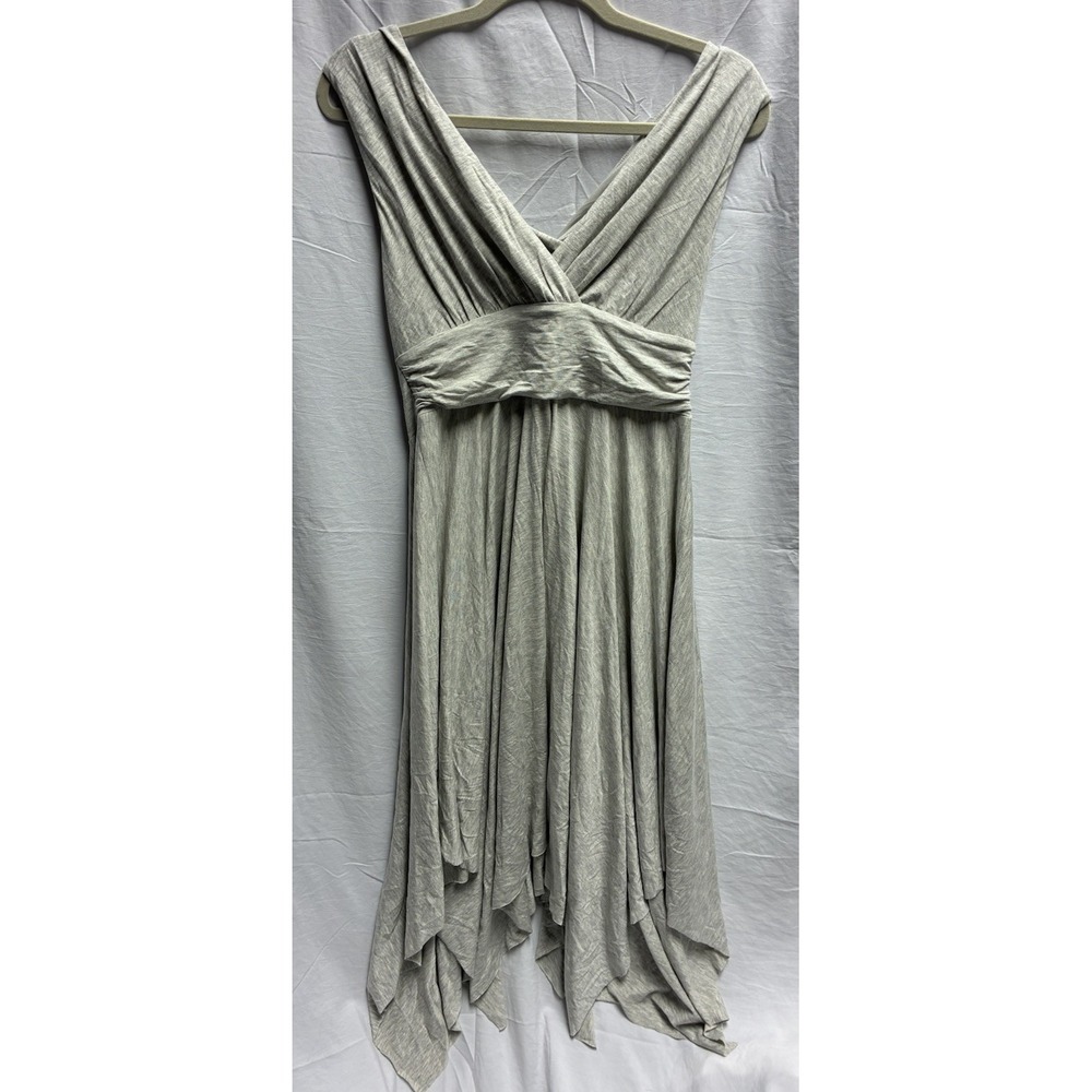 Kate & Mallory Women's Small Silver Mist Sleeveless Handkerchief Hem Dress
